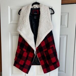 Me Jane Red and Black Buffalo Plaid Vest with Sherpa collar 
Size M